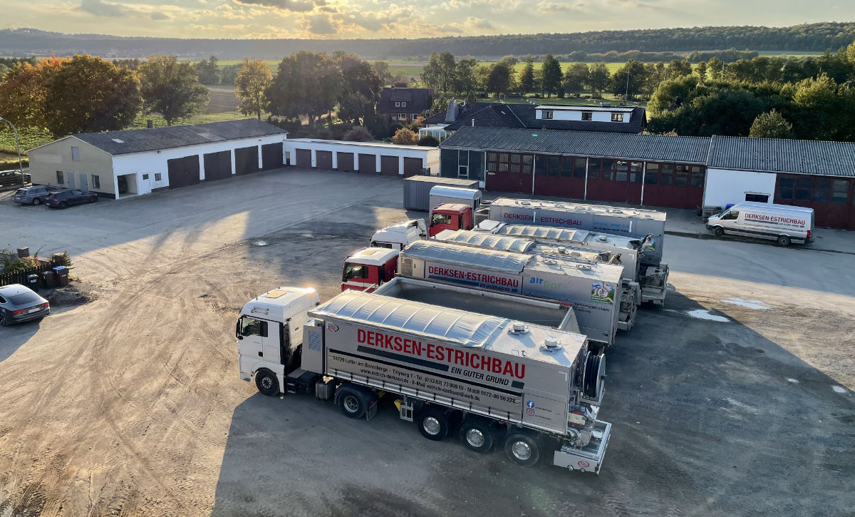 VON ANFANG BIS ENDE AUS EINER HAND